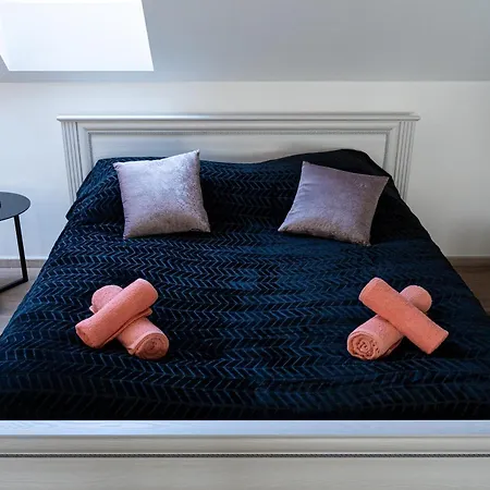 Deluxe Rabbit Apartman